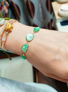 琉梨集 清代老翡翠葫芦多宝形状镶嵌手链银镀金镶嵌辣绿色