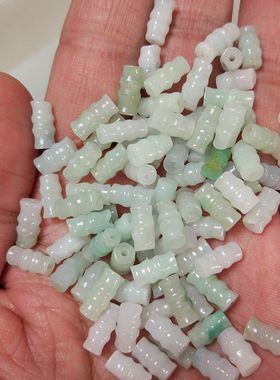 翡翠小竹管9×5左右小竹节