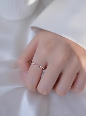 925纯银线条戒指日系简约交叉指环气质排钻食指戒冷淡风小众设计