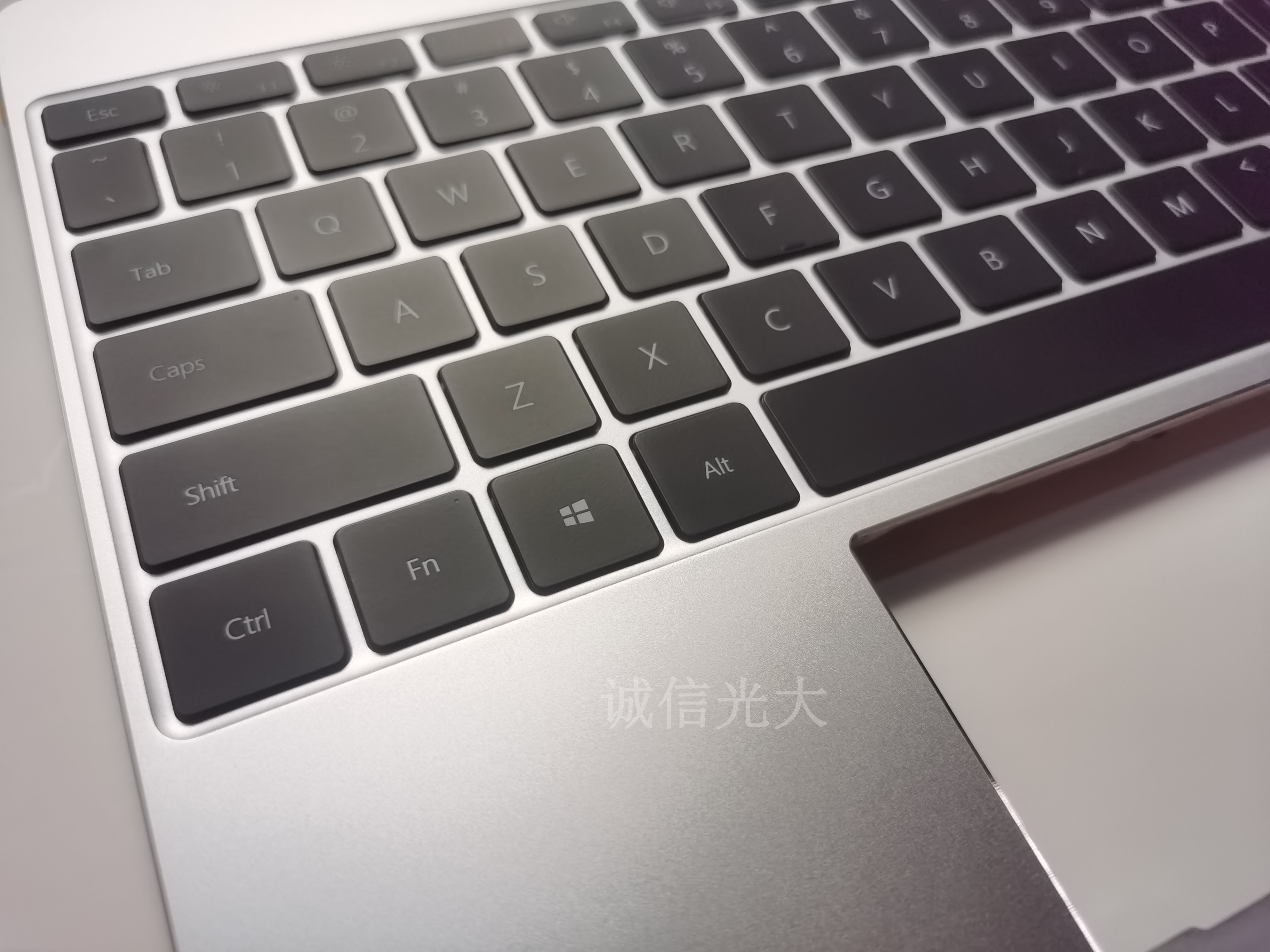 全新 华为 MateBook13 WRTD-WXX9 WRTD-WFE9 HN-W19R  笔记本键盘 - 图1