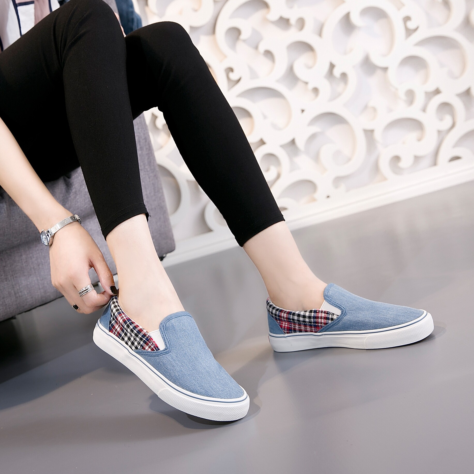 秋韩版女布鞋牛仔布套脚懒人鞋纯色平底一脚蹬帆布鞋女休闲乐福鞋
