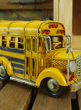 zakka铁皮 美国校车巴士复古精致车模型杂货柜服装店橱窗隔板装饰