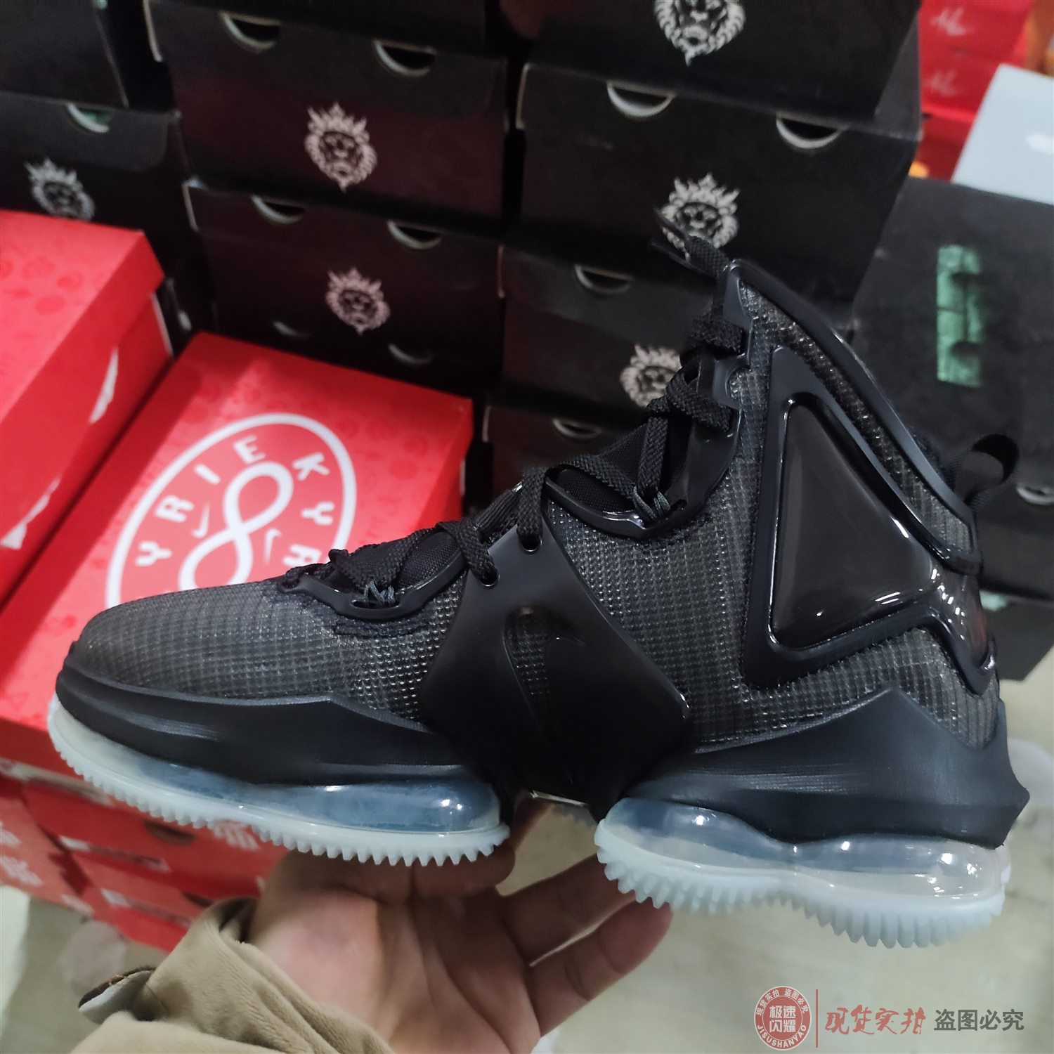 NIKE耐克男鞋篮球鞋LEBRON 19 EP詹姆斯中帮气垫运动鞋DC9340-001 - 图0