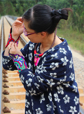 云南民族风布艺保暖原创刺绣手链