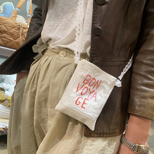 『Memory Pet』韩国louisdog宠物狗狗英文碎花外出单肩斜挎拾便袋 - 图2