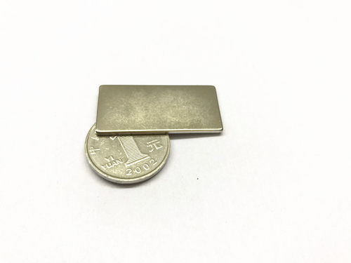 N52强磁 银色长方形F 40x20x5MM 磁钢 稀土永磁 钕铁硼 吸铁石 - 图1