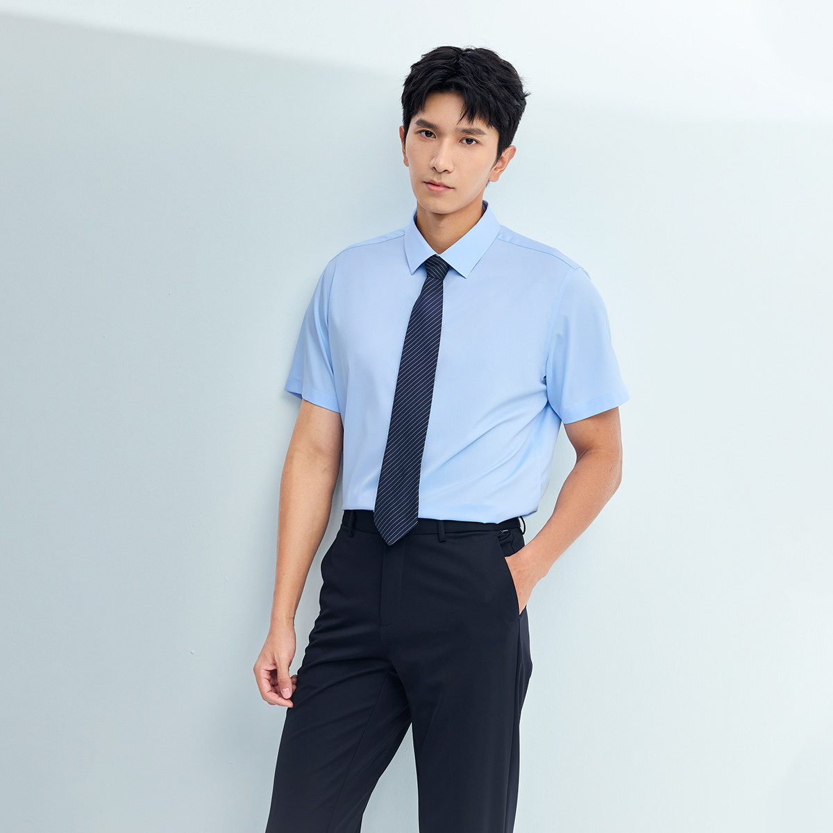 HLA/海澜之家商务领昂短袖通勤正装白色衬衫26春夏新求职衬衣男装