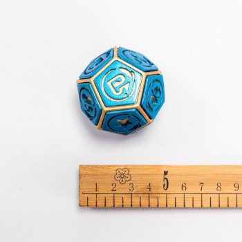 Collapsed Star Dome ທາງລົດໄຟ Gold Dice Cosplay Props