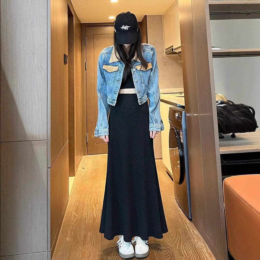 针织鱼尾裙女秋冬2025新款显瘦温柔气质感加长白色包臀半身裙 - 图1