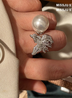 琚小姐简约树叶叶子珍珠戒指