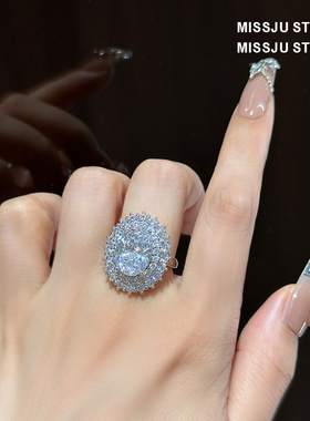 镀白金高碳钻戒指女简约椭圆鸽子蛋戒指戒指椭圆形钻新款豪华感