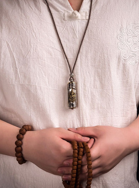 潮男可打开装东西转动个性吊坠