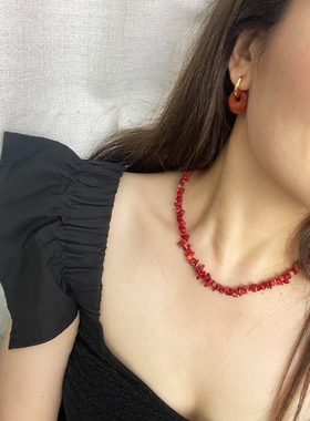 巴洛斯海滩红色不规则项链