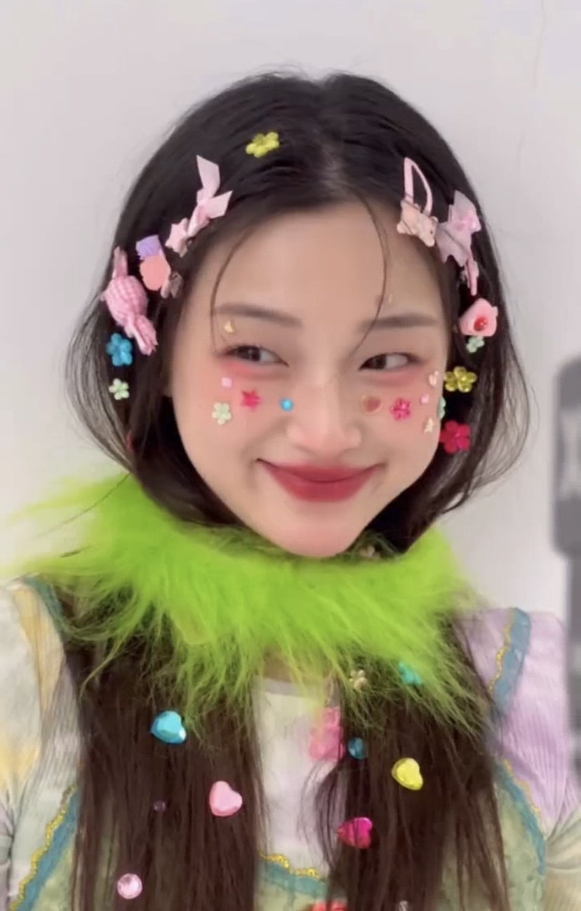 免胶水脸部贴钻儿童脸贴舞台化妆饰品彩色水钻珍珠眼妆水晶贴万圣,淘宝优惠券,粉丝福利购,淘宝优惠卷