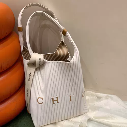 Вместительная и большая сумка через плечо для отдыха, небольшая дизайнерская сумка на одно плечо, 2023