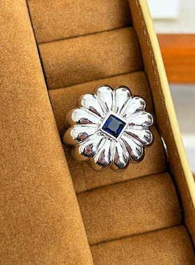 花朵开口指环气质百搭清冷时尚感