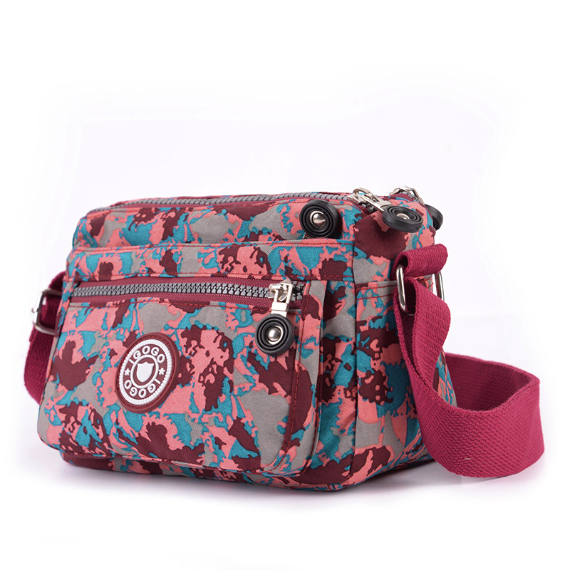 妈妈包中年帆布2020新款老人斜挎包 艾果果箱包女士包袋