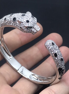 豹头斑点满天星手镯满钻v金手环欧美风精工豹子手环仿真黄金开口