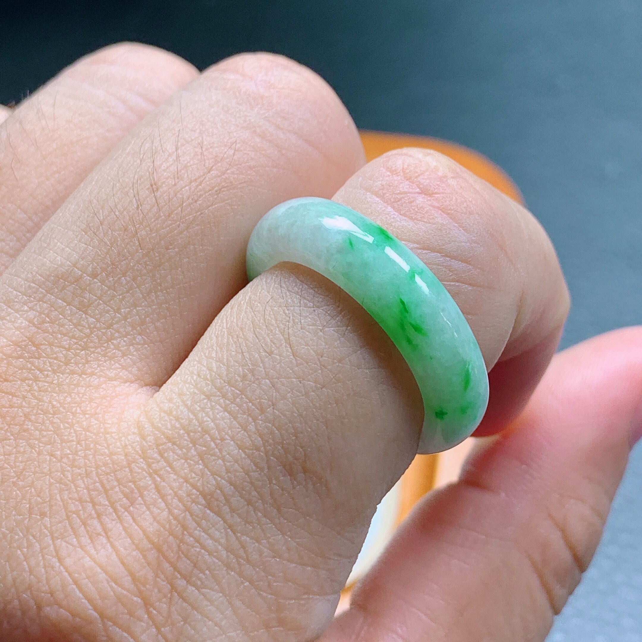 No. 17 Myanmar natural A-grade jade T1230 inner diameter 18.3-5.8-3.6mm Piaoyang green ring