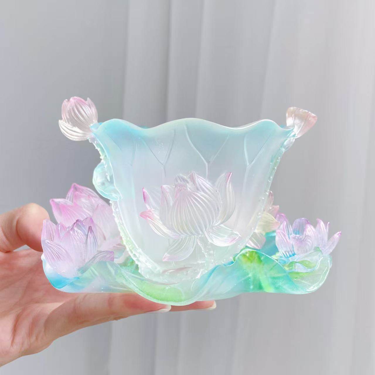 灵隐景区新款莲花琉璃杯青蓝渐变琉璃荷气生财杯垫桌面摆件7259,淘宝优惠券,粉丝福利购,淘宝优惠卷