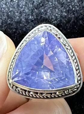 薰衣草紫水晶大戒指 尼泊尔手工925纯银 三角形天然宝石 重工雕花