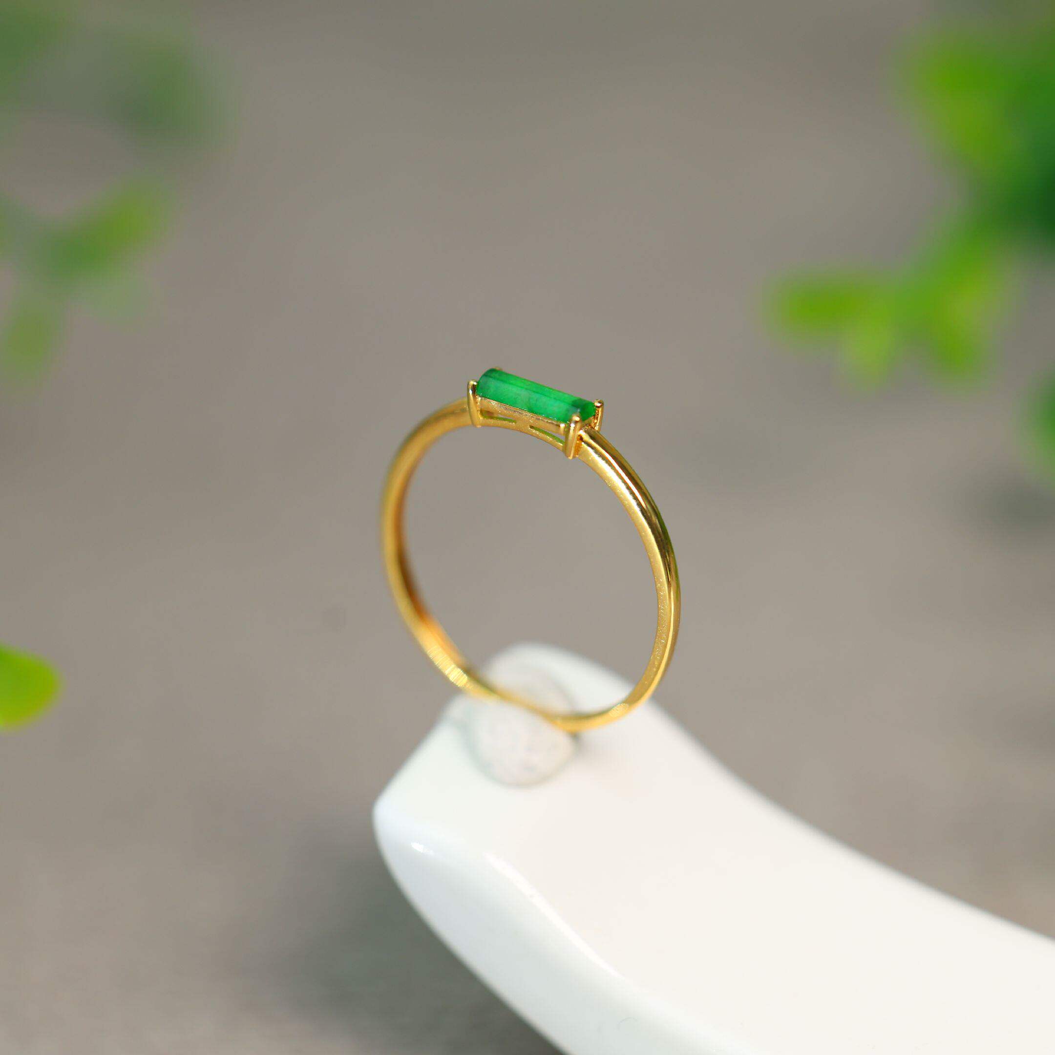 Natural Grade A Jadeite Square Pillar Ring