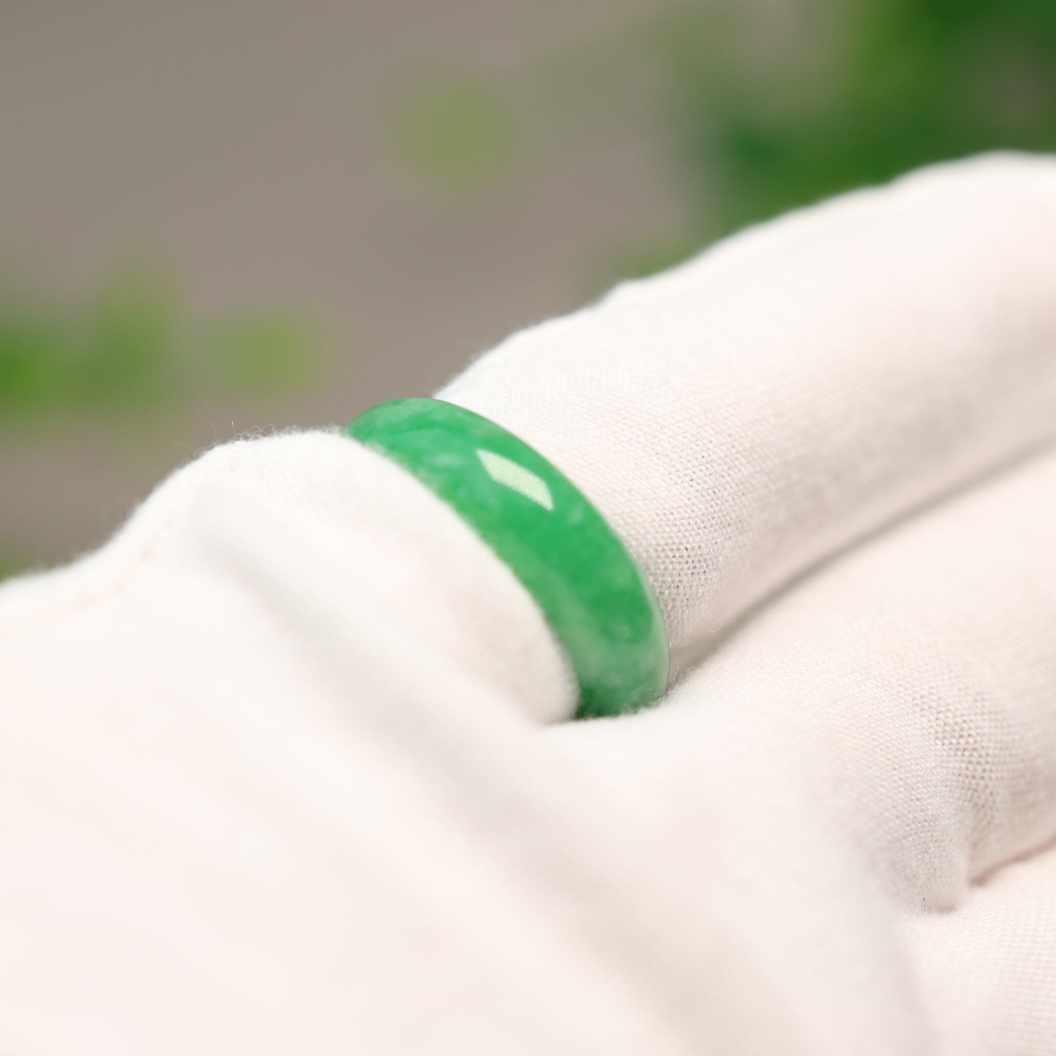 Ice waxy sun green Burmese natural grade A jadeite ring