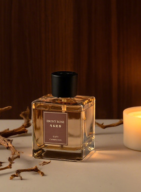 家居香氛机500ML大容量香薰摆件卧室高级感持久留香扩散器代发