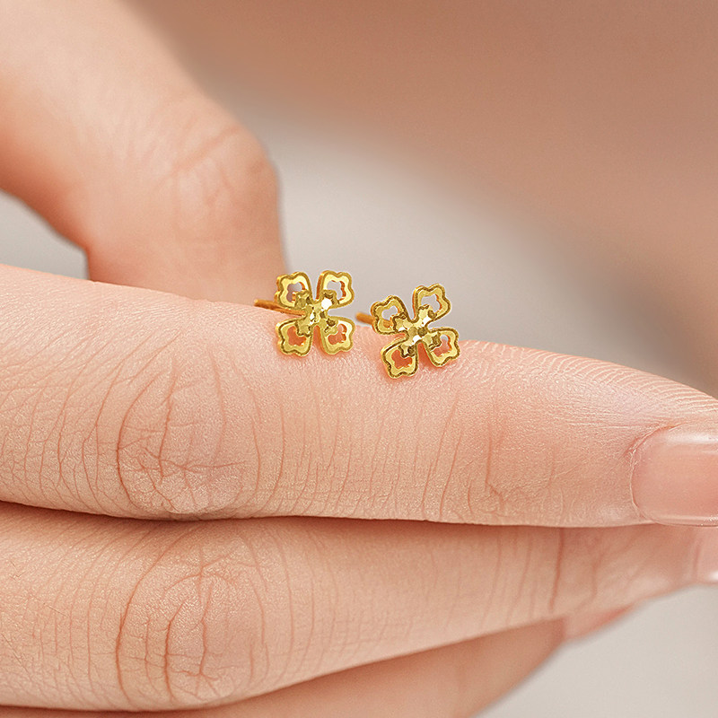 老庙黄金足金镂空四叶草耳钉5G精致幸运四叶草时尚美好女生通勤,淘宝优惠券,粉丝福利购,淘宝优惠卷