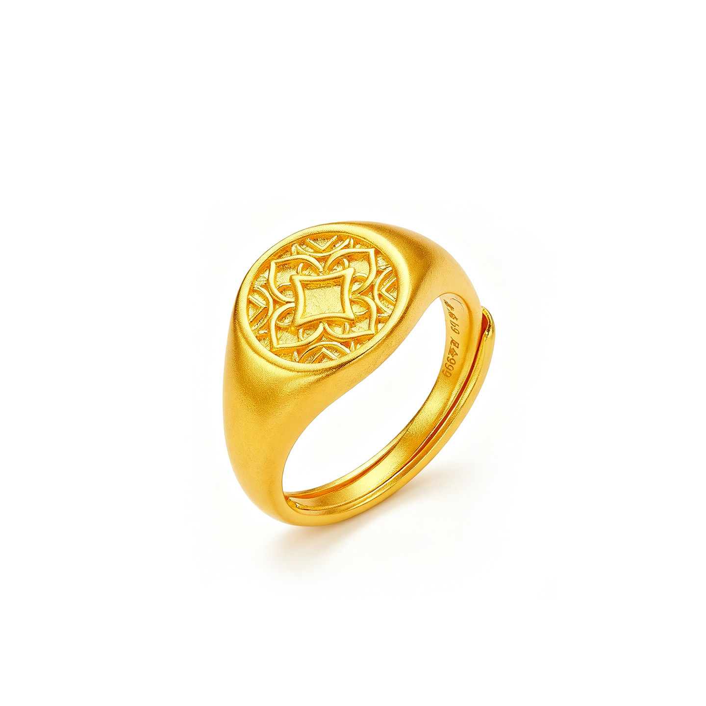 The old temple has plenty of gold, plenty of money, a lot of copper coins, a ring with ancient begonia flowers, a dignified atmosphere and a house full of good fortune. Three gold coins