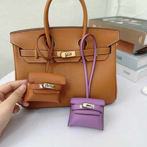 新款迷你饺子包挂件新款凯莉蓝牙耳机包时尚创意车后镜挂饰男女款 - 图0