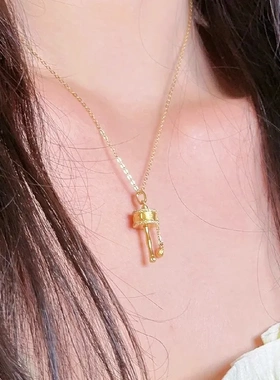 黄金色拨浪鼓吊坠女款2023新款古法传承个性时尚吉祥复古项链送礼