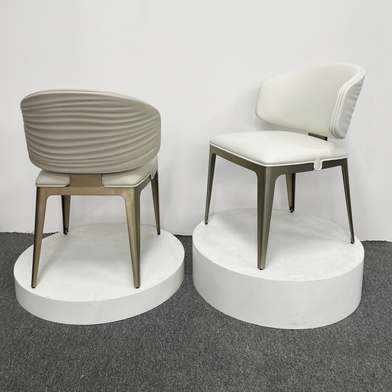 实心不锈钢轻奢餐椅家用意式波纹靠背椅舒适餐厅现代简约洽谈椅子