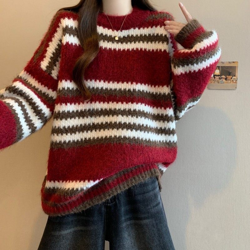 大码女装2025秋冬新款胖MM过年红时尚圆领条纹长袖套头上衣毛衣潮,淘宝优惠券,粉丝福利购,淘宝优惠卷