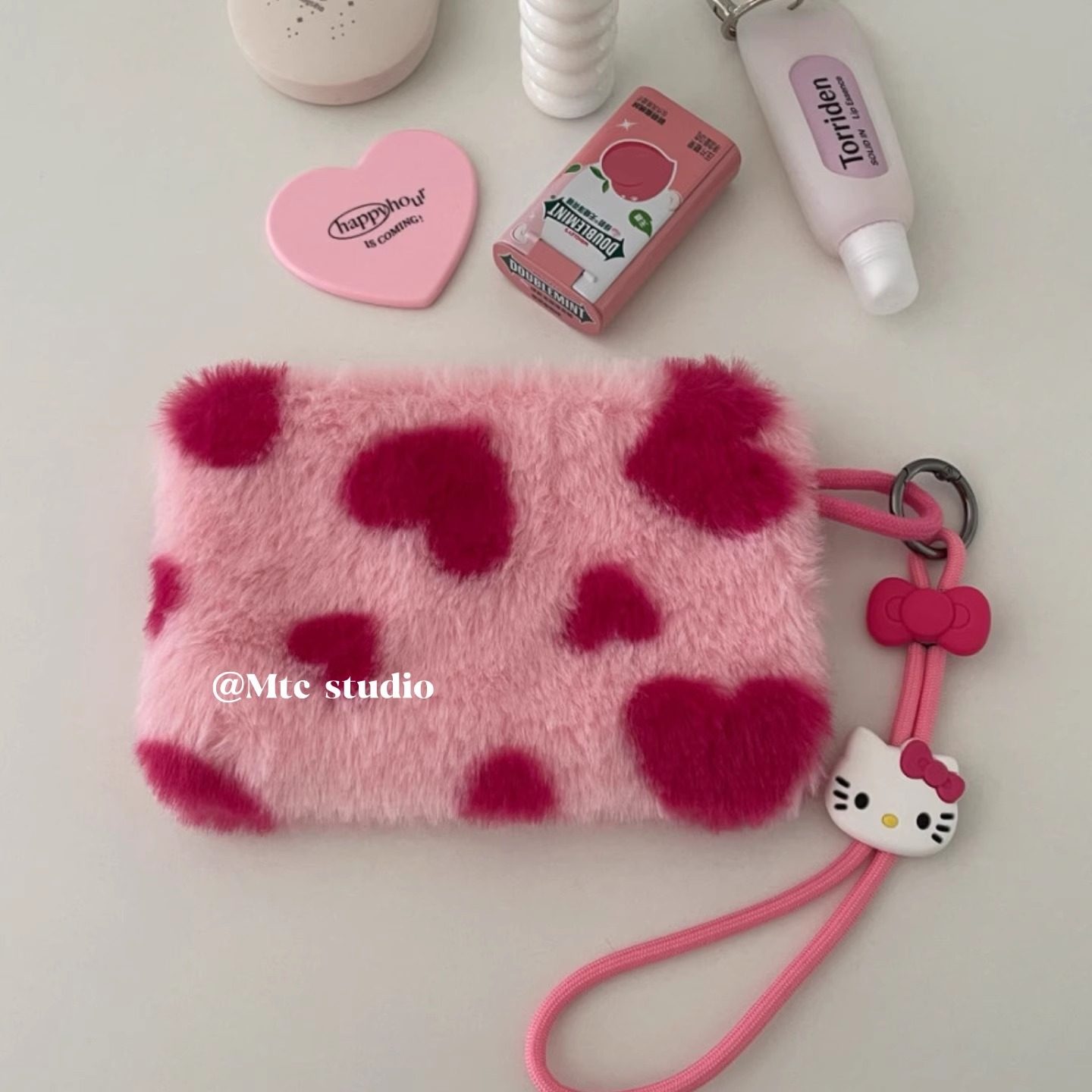 韩系ins小众设计可爱牛奶纹毛绒豹纹化妆包零钱包学生手拿包收纳,淘宝优惠券,粉丝福利购,淘宝优惠卷