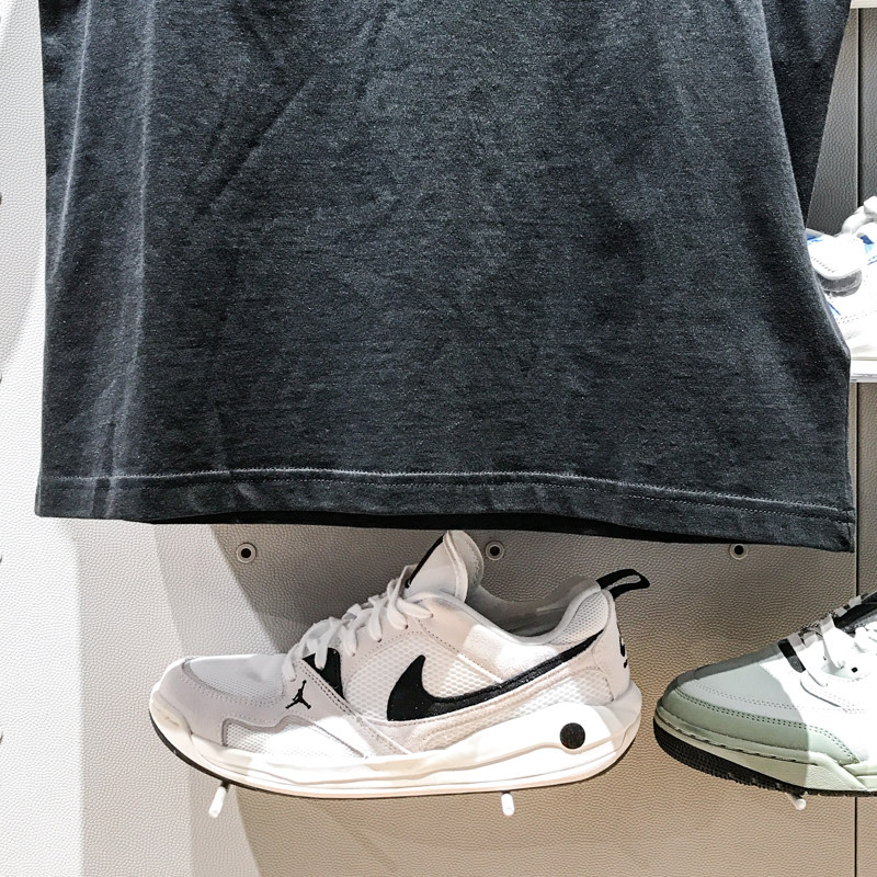 NIKE耐克男装2025夏新款柔软舒适透气运动休闲短袖T恤 HJ0727-010 - 图2