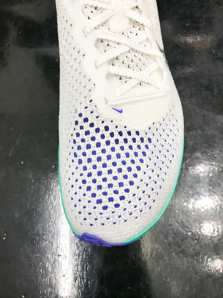 耐克男子2024春季新款ZOOMX VAPORFLY 3竞速运动跑步鞋DV4129-102-图0