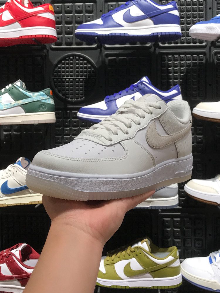 耐克男鞋2024新款Air Force1 AF1复古空军一号运动板鞋FN5832-100-图2