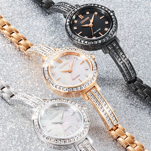 Западный железный город Маньчжурский русалка русалка хрустальная фритария на циферблат светлая мода мода Watch Ladies EM0860