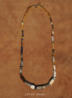 驻足. 匿名收藏.古董珠编绳与银镀金项链