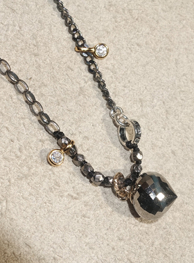 蕾. 雕刻白水晶与淡紫晶孤品黑银双色项链