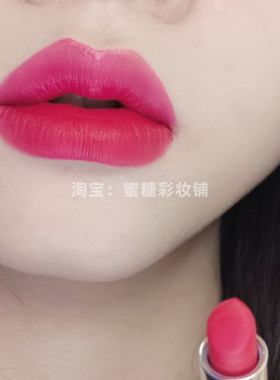 掌管火龙果色的神！太浓郁了。。高饱和度玫红色冷橄榄皮亮夏口红