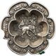 Antiques and miscellaneous ornaments, lion rolling hydrangea, nostalgic