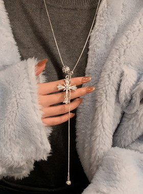 甜酷美学~闪锆十字架可抽拉项链
