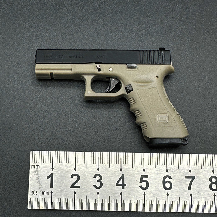 绝地求生钥匙扣合金帝国1:3格洛克 GLOCK 抛壳版钥匙扣模型摆件绝地求生吃鸡玩具