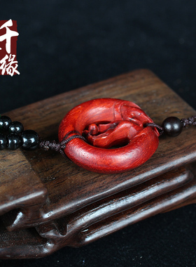 佛手圆形立体雕刻镂空吊坠包邮