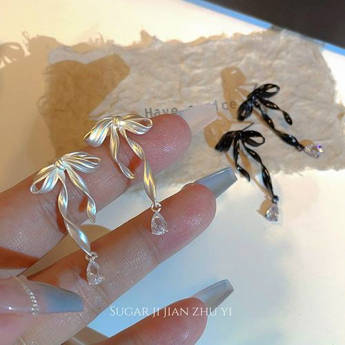 SUGAR 芭蕾风蝴蝶结耳钉新款2025爆款时尚耳饰个性甜酷气质耳环女 - 图0