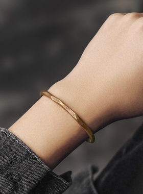复古个性黄铜手镯女潮原创设计