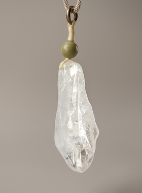 小众设计天然水晶原石吊坠男女款
