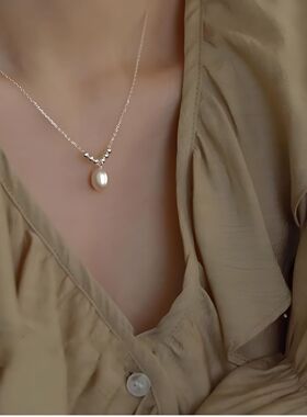 银贝天然淡水珍珠吊坠纯银项链女 轻奢小众设计百搭S925银锁骨链